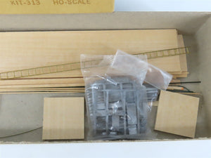 HO Scale Gloor Craft Models Kit 313 RBBQ Burlington Route 60' Plug Door Box Car