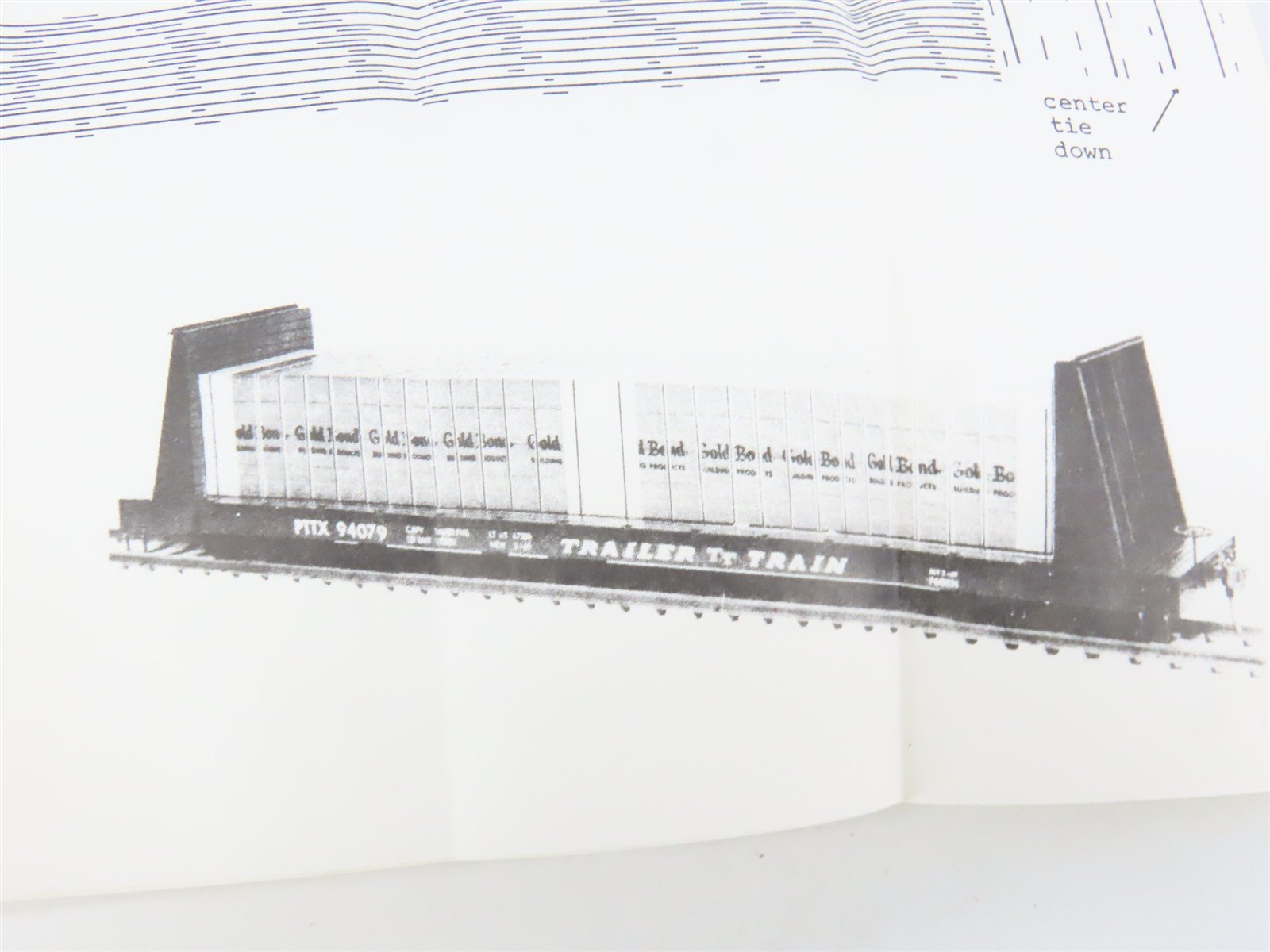 HO Gloor Craft Models Kit 310 PTTX Trailer Train 60' Flat Car w/ Gold Bond Load