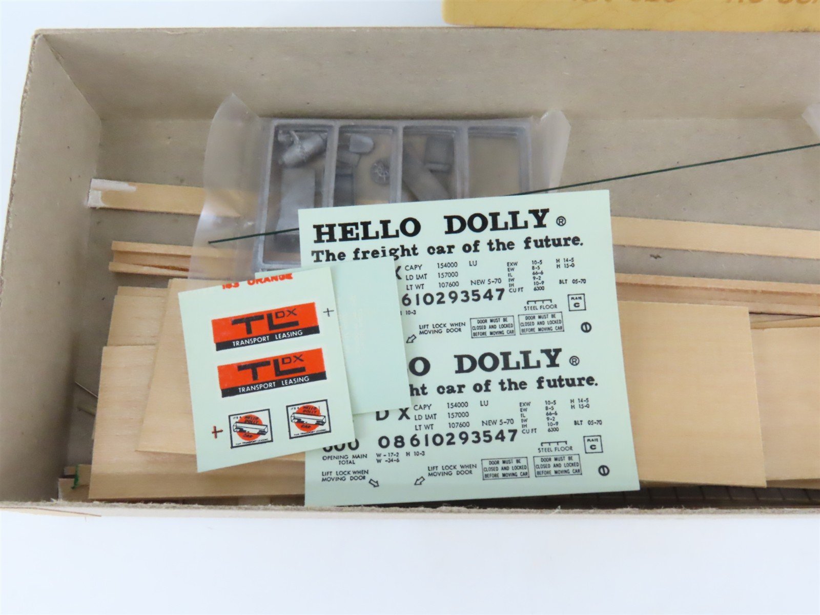 HO Scale Gloor Craft Models Kit 320 TLDX Hello Dolly 70' Lumber Box Car