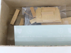 HO Scale Gloor Craft Models Kit 330 D&H Delaware & Hudson Wood Sheathed Caboose