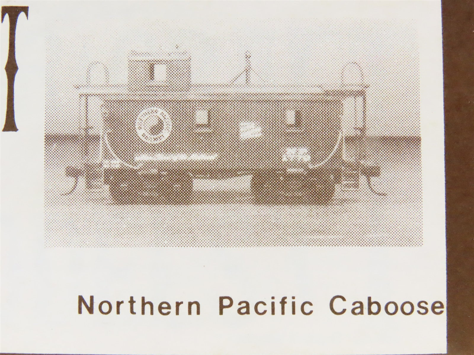 HO Scale Gloor Craft Models Kit 329 NP Northern Pacific Railroad Caboose