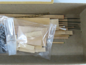 HO Scale Gloor Craft Models Kit 345 CN Canadian National Wood Sheathed Caboose