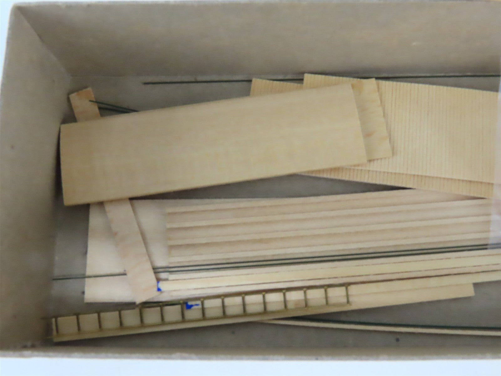 HO Scale Gloor Craft Models Kit 394 D&RGW Rio Grande 29' Wood Sheathed Caboose