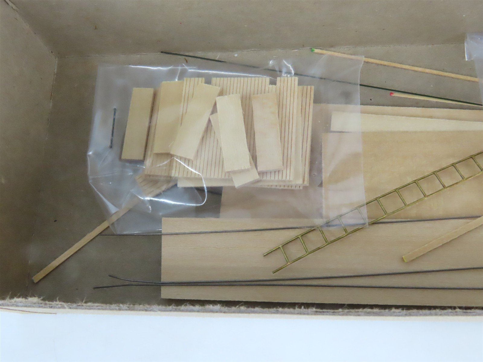 HO Scale Gloor Craft Models Kit 330 D&H Delaware & Hudson Wood Sheathed Caboose