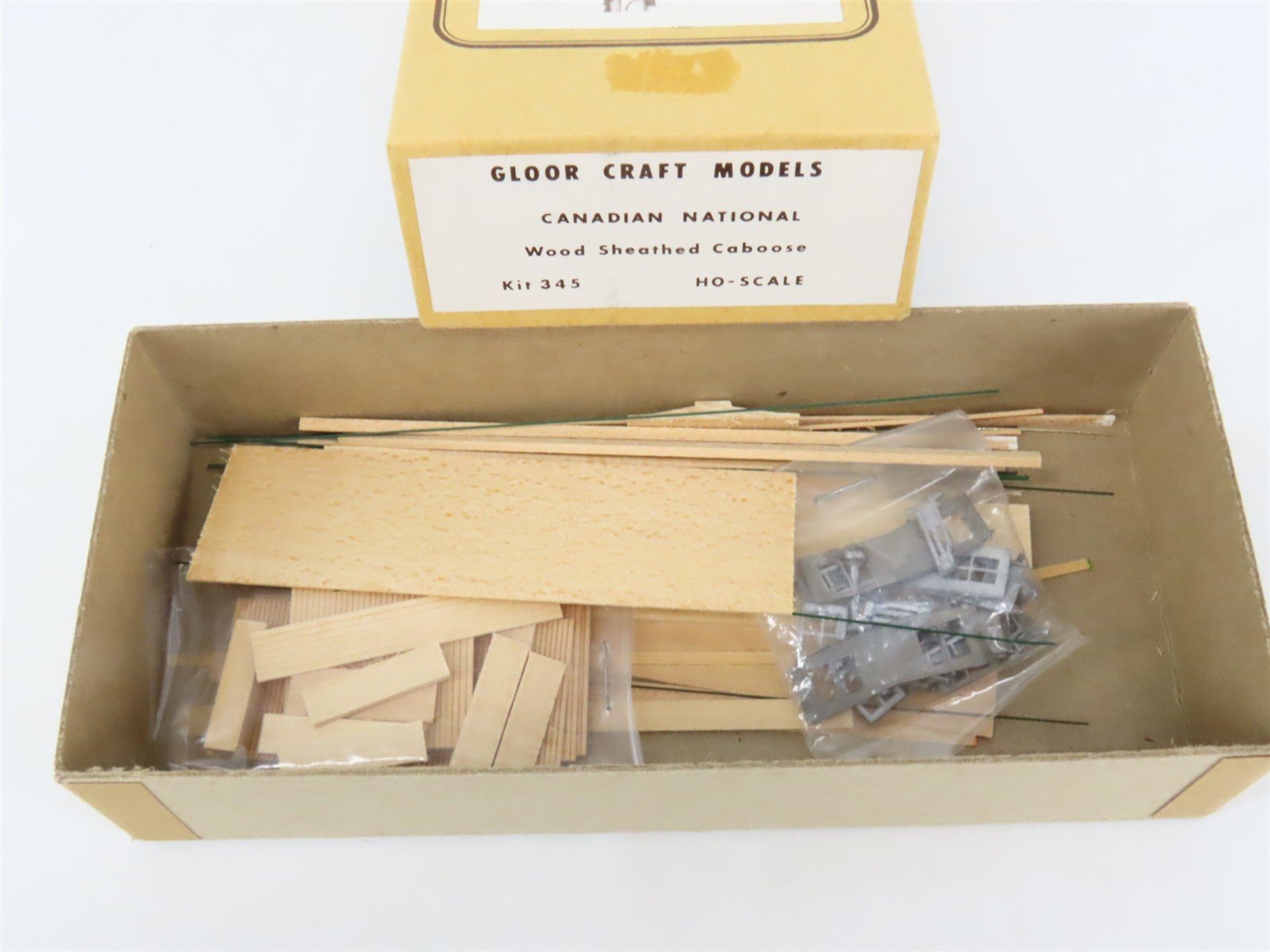 HO Scale Gloor Craft Models Kit 345 CN Canadian National Wood Sheathed Caboose