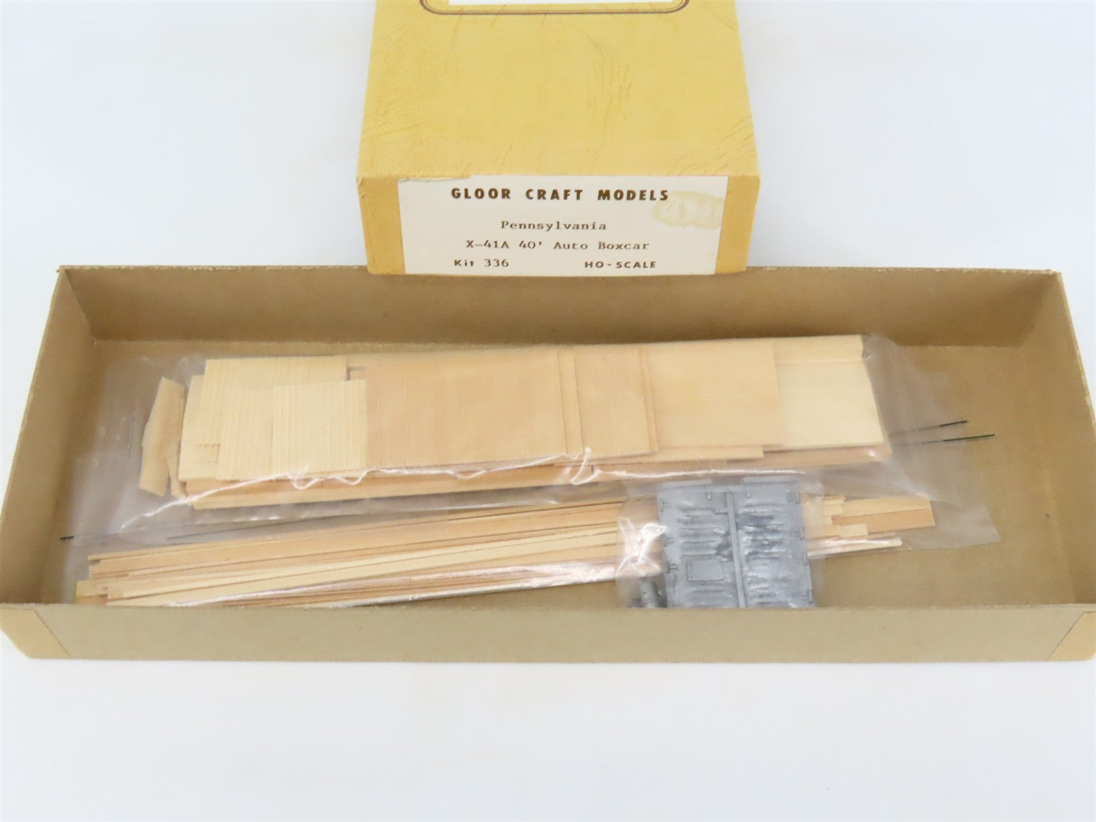 HO Scale Gloor Craft Models Kit 336 PRR Pennsylvania 40' Automobile Box Car