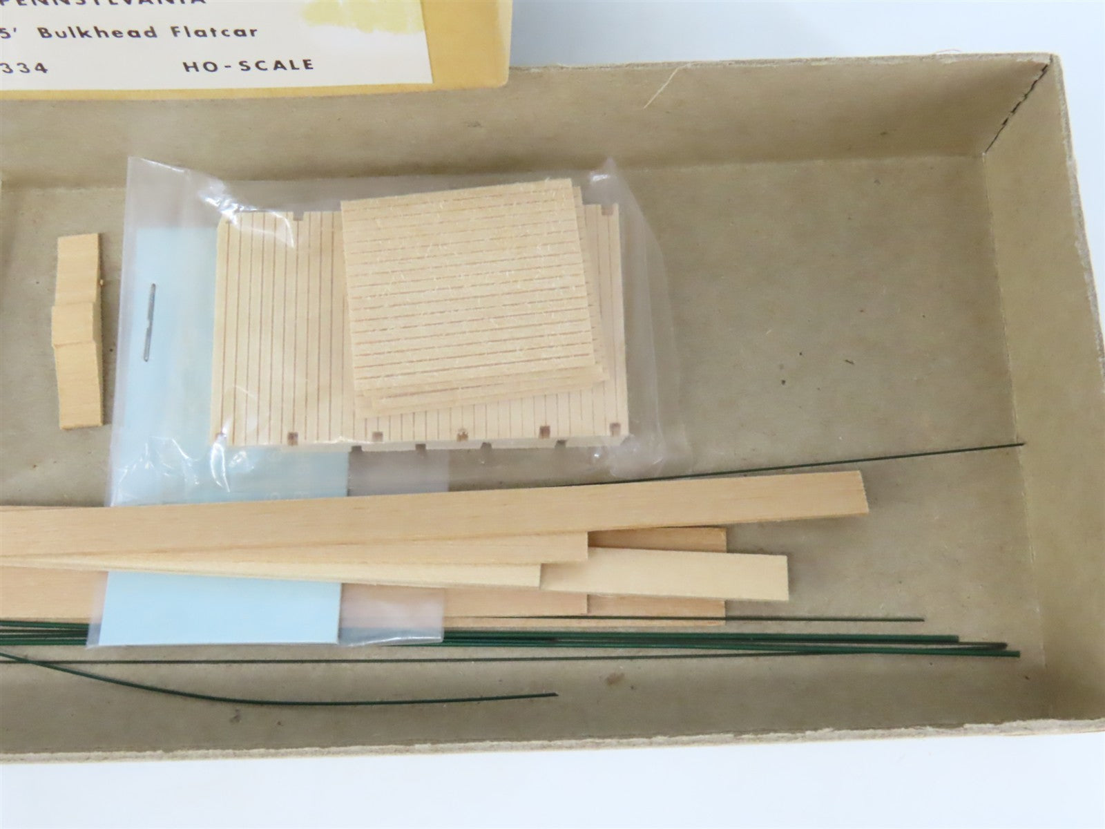 HO Gloor Craft Models 2 in 1 Kit 334 PRR Pennsylvania 55' Bulkhead Flat Car