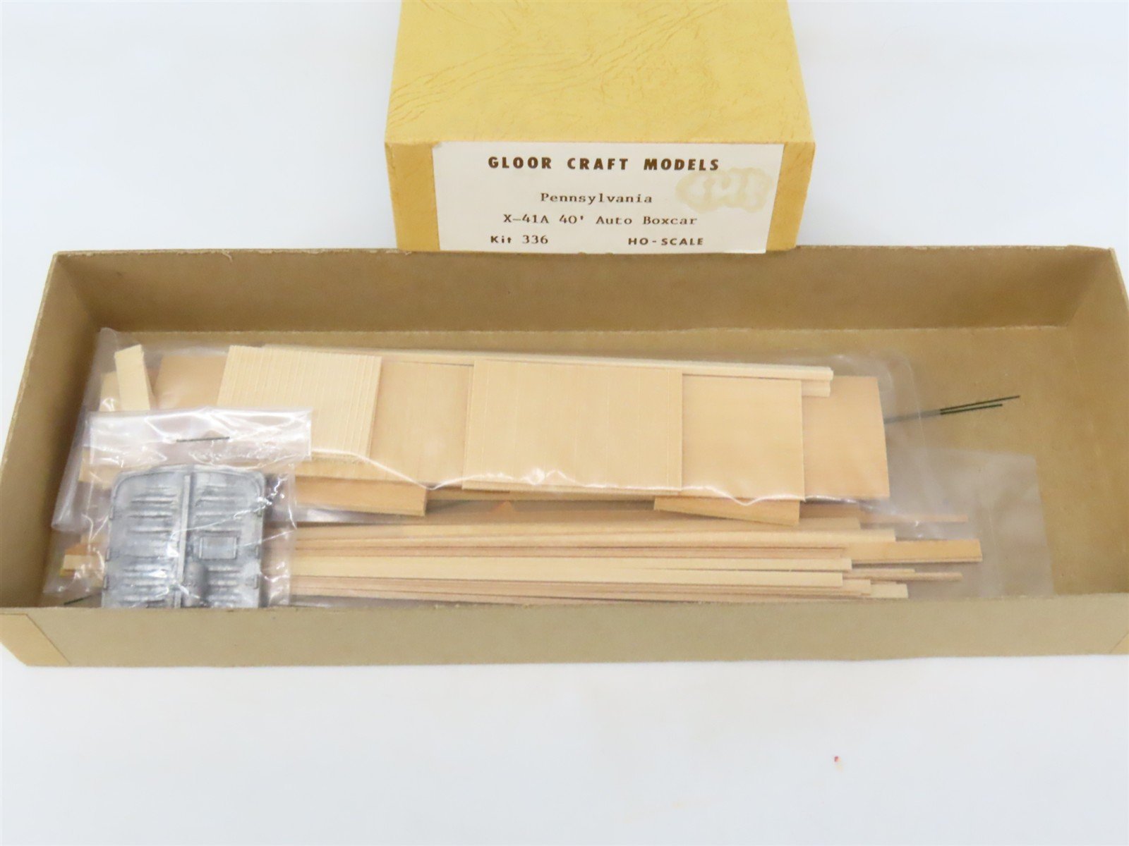 HO Scale Gloor Craft Models Kit 336 PRR Pennsylvania 40' Automobile Box Car