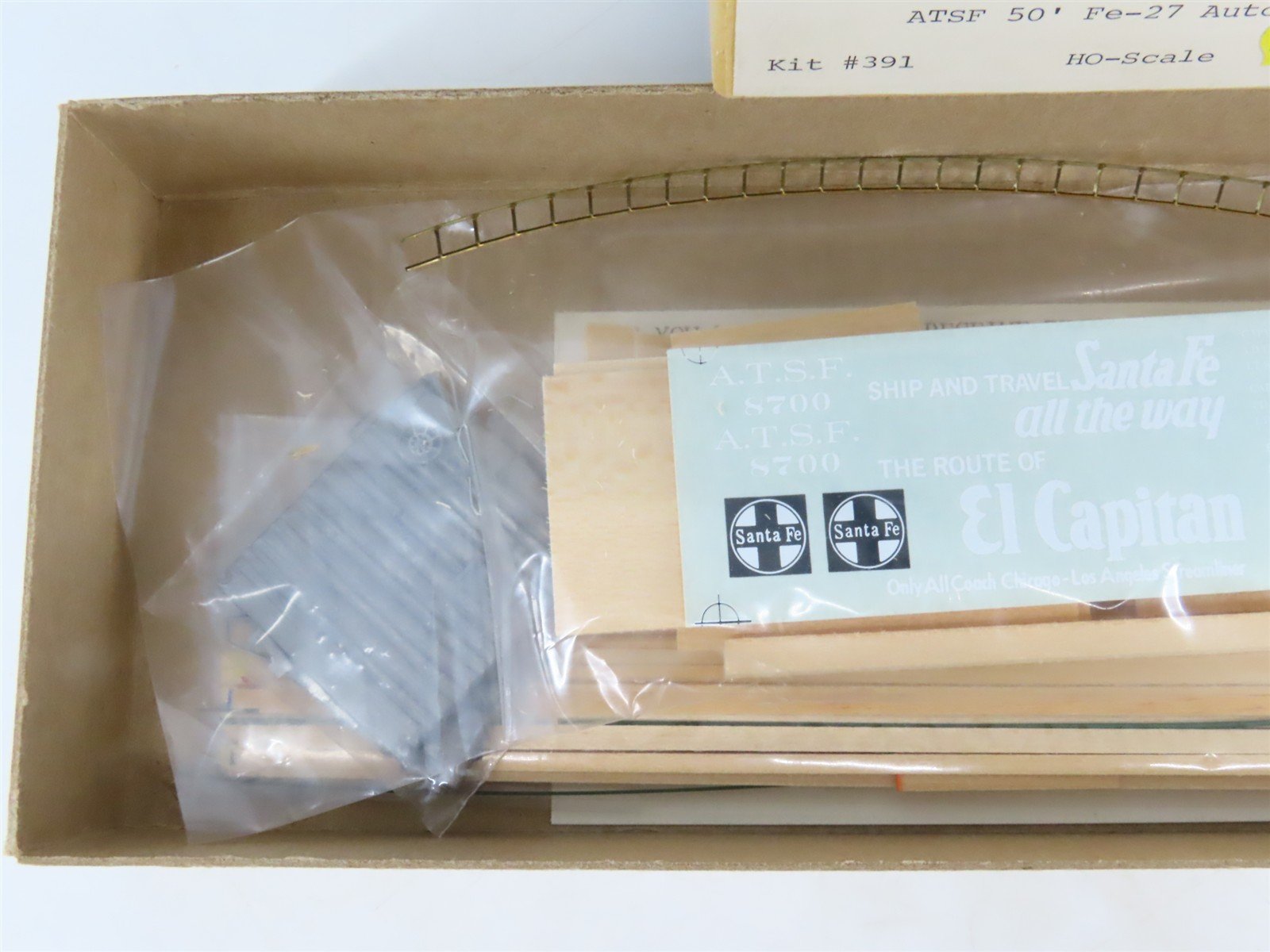 HO Scale Gloor Craft Models Kit 391 ATSF Santa Fe 50' Double Door Auto Box Car