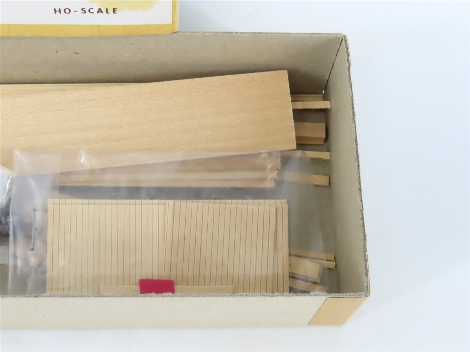 HO Gloor Craft Models Kit 356 Unpainted 50' Converted Flat Car w/ 45' Trailer