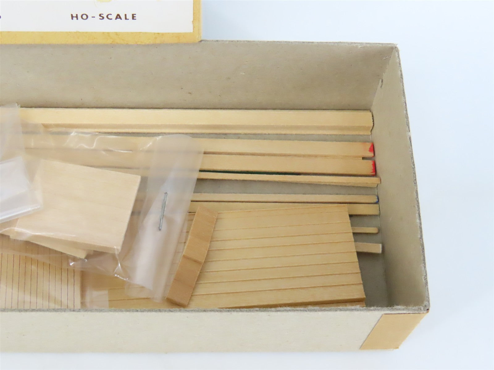 HO Gloor Craft Models Kit 356 Unpainted 50' Converted Flat Car w/ 45' Trailer
