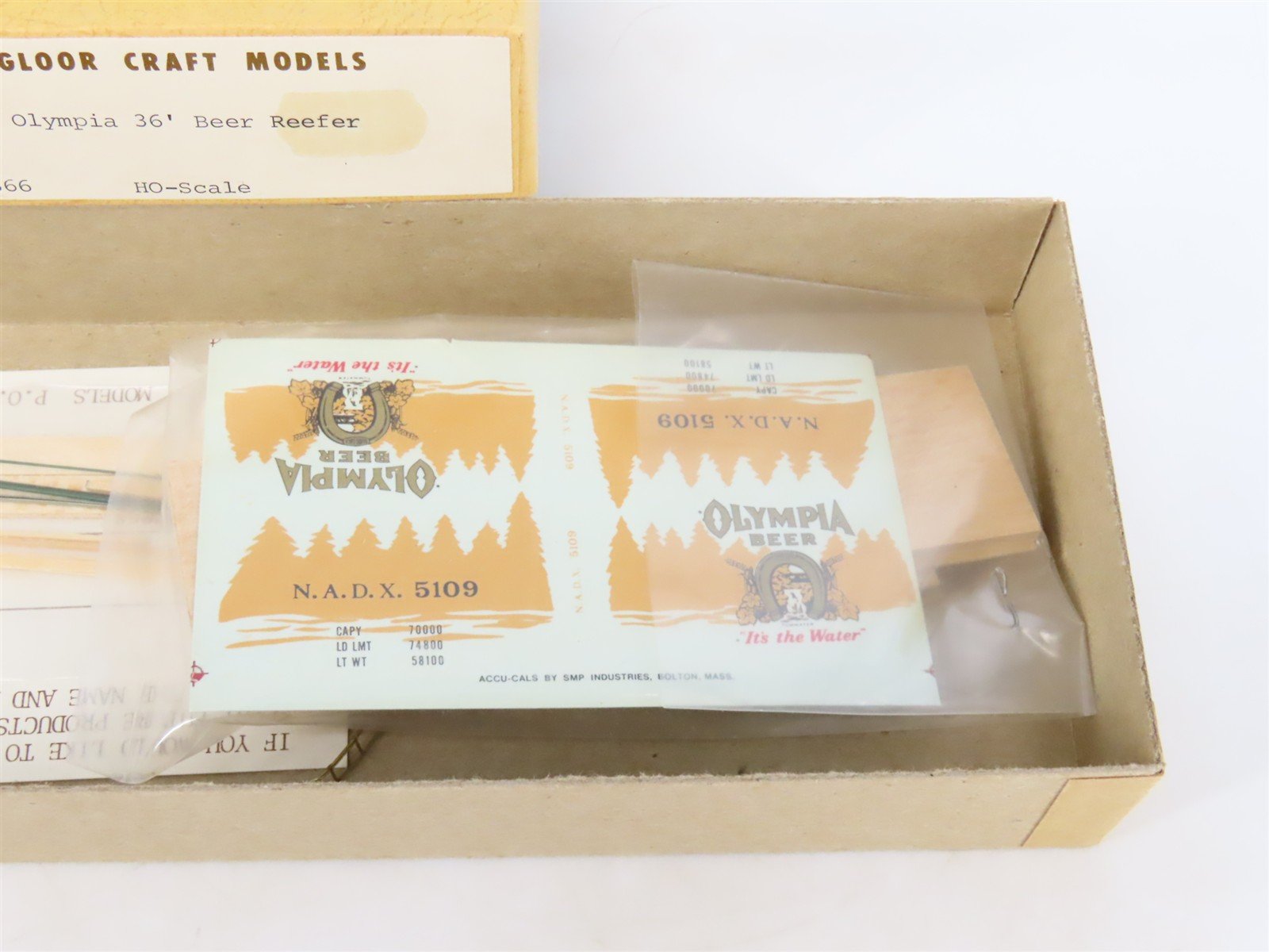 HO Scale Gloor Craft Models Kit 366 NADX Olympia Beer 36' Reefer #5109