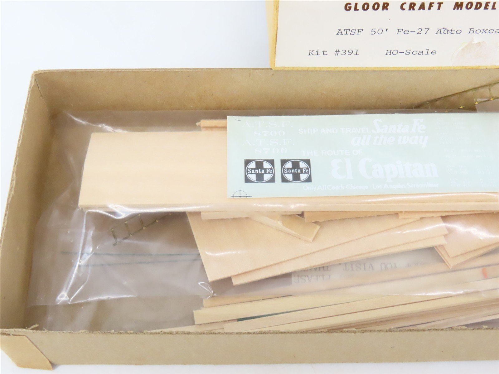 HO Gloor Craft Models Kit 391 ATSF Santa Fe 50' Double Door Auto Box Car #8700