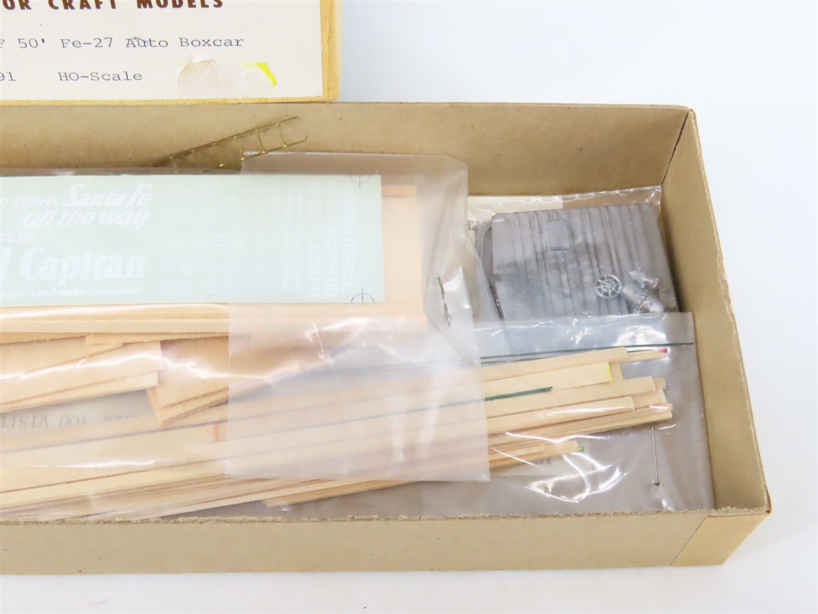 HO Gloor Craft Models Kit 391 ATSF Santa Fe 50' Double Door Auto Box Car #8700