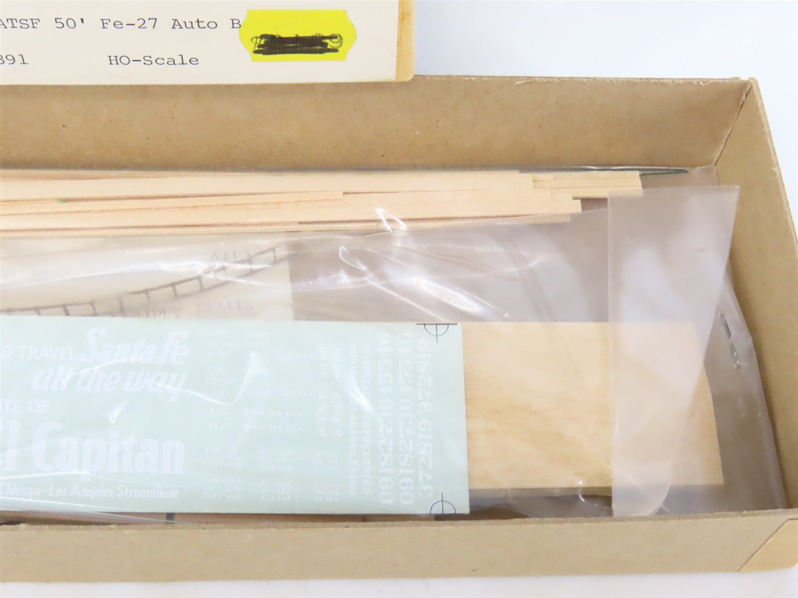 HO Gloor Craft Models Kit 391 ATSF Santa Fe 50' Double Door Auto Box Car #8700