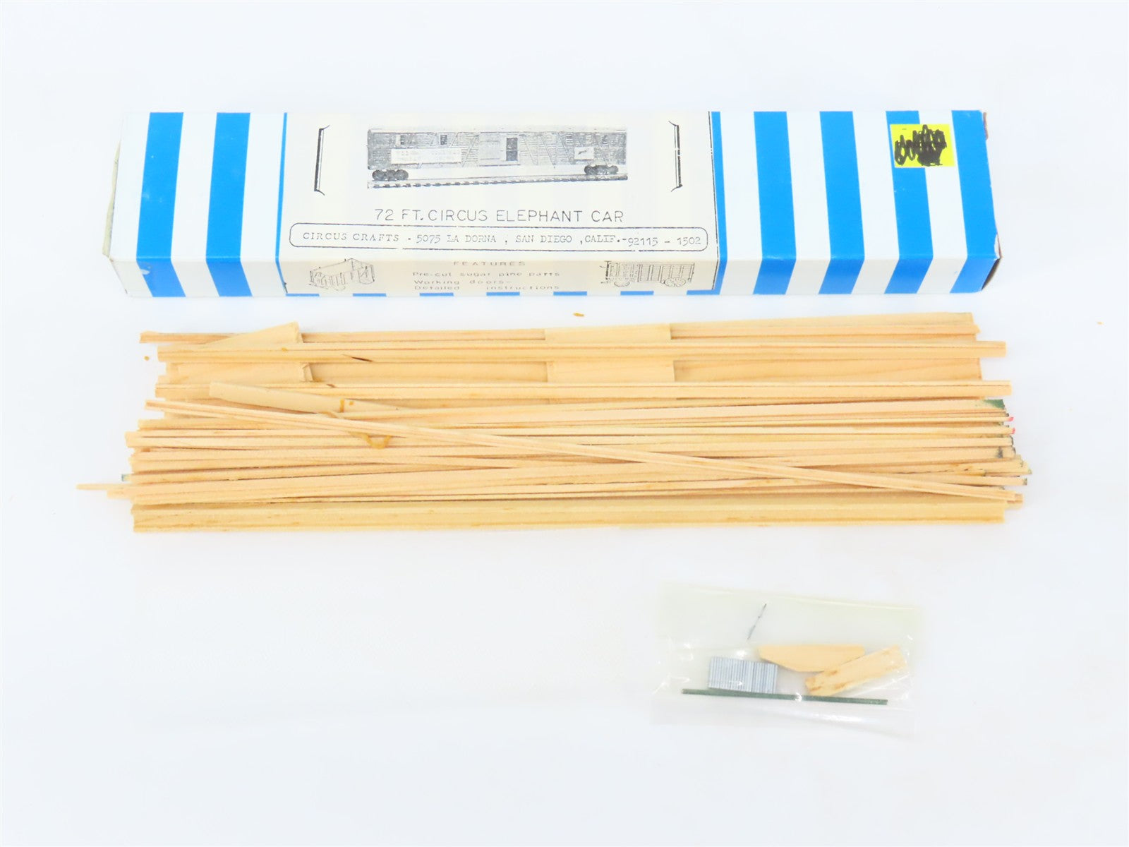HO Scale Circus Crafts Kit CW-161 Unpainted 72' Circus Elephant Car