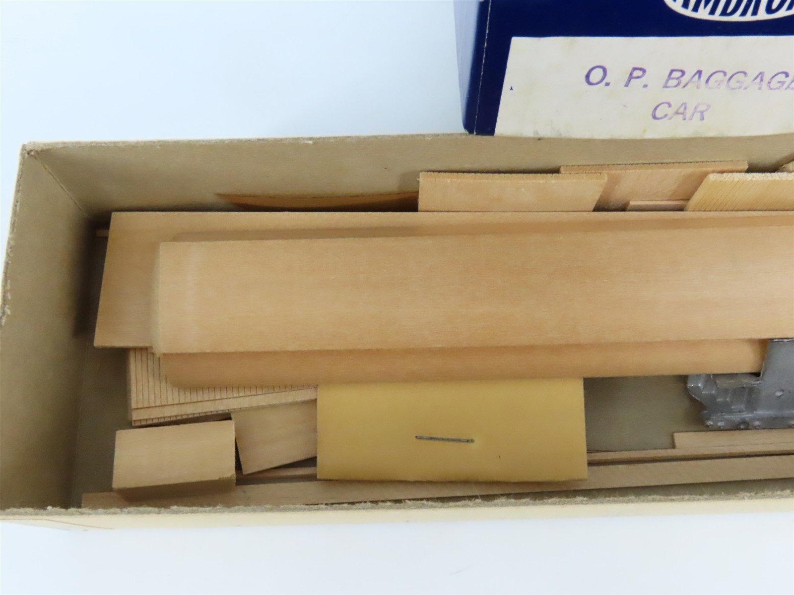 HO Scale Ambroid Craftsman Kit Undecorated Open Platform Baggage Passenger Car