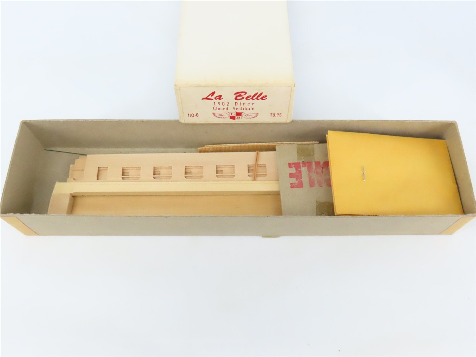 HO LaBelle Craftsman Kit #HO-8 Undecorated 1902 Closed Vestibule Diner Passenger