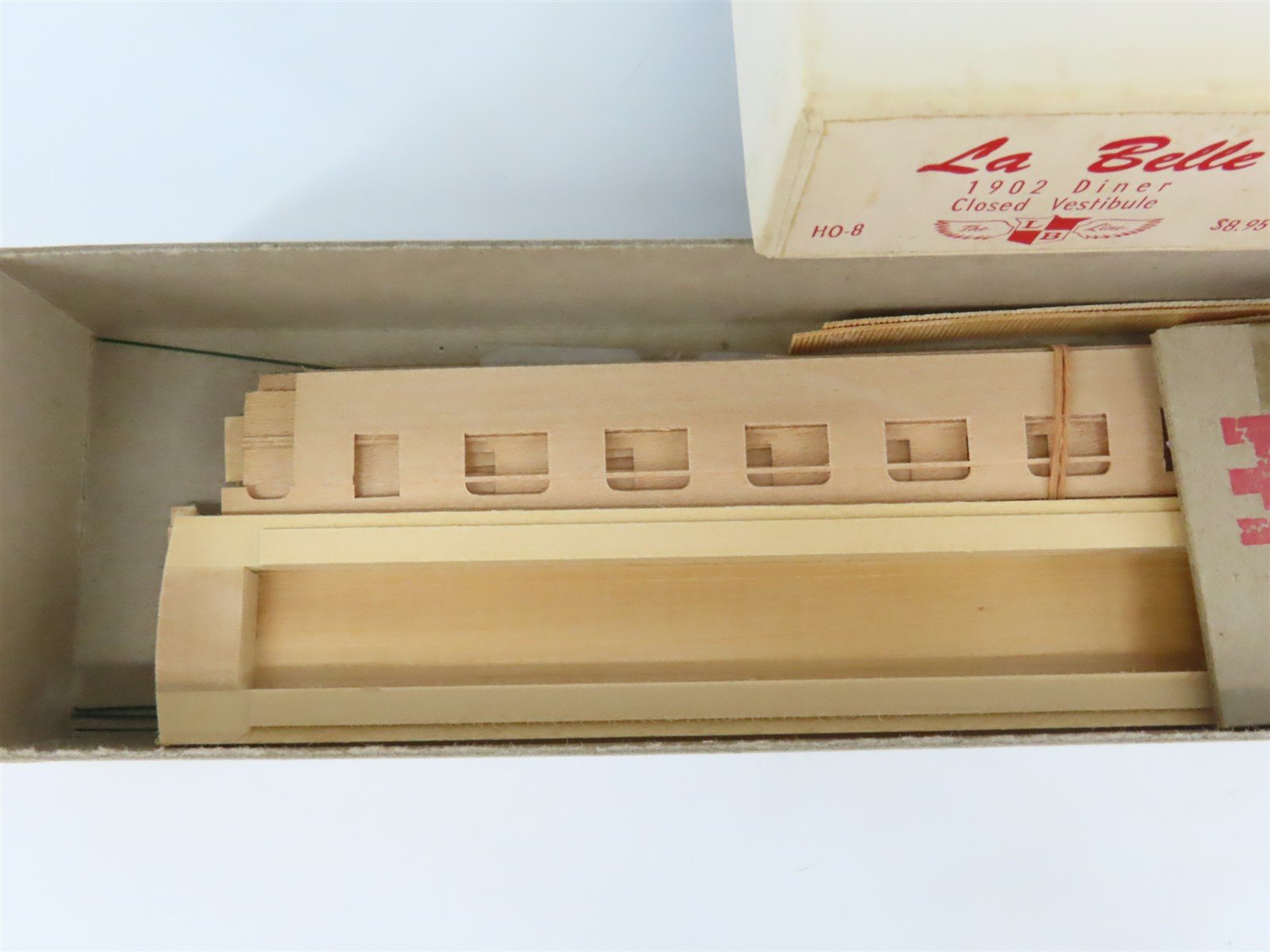 HO LaBelle Craftsman Kit #HO-8 Undecorated 1902 Closed Vestibule Diner Passenger