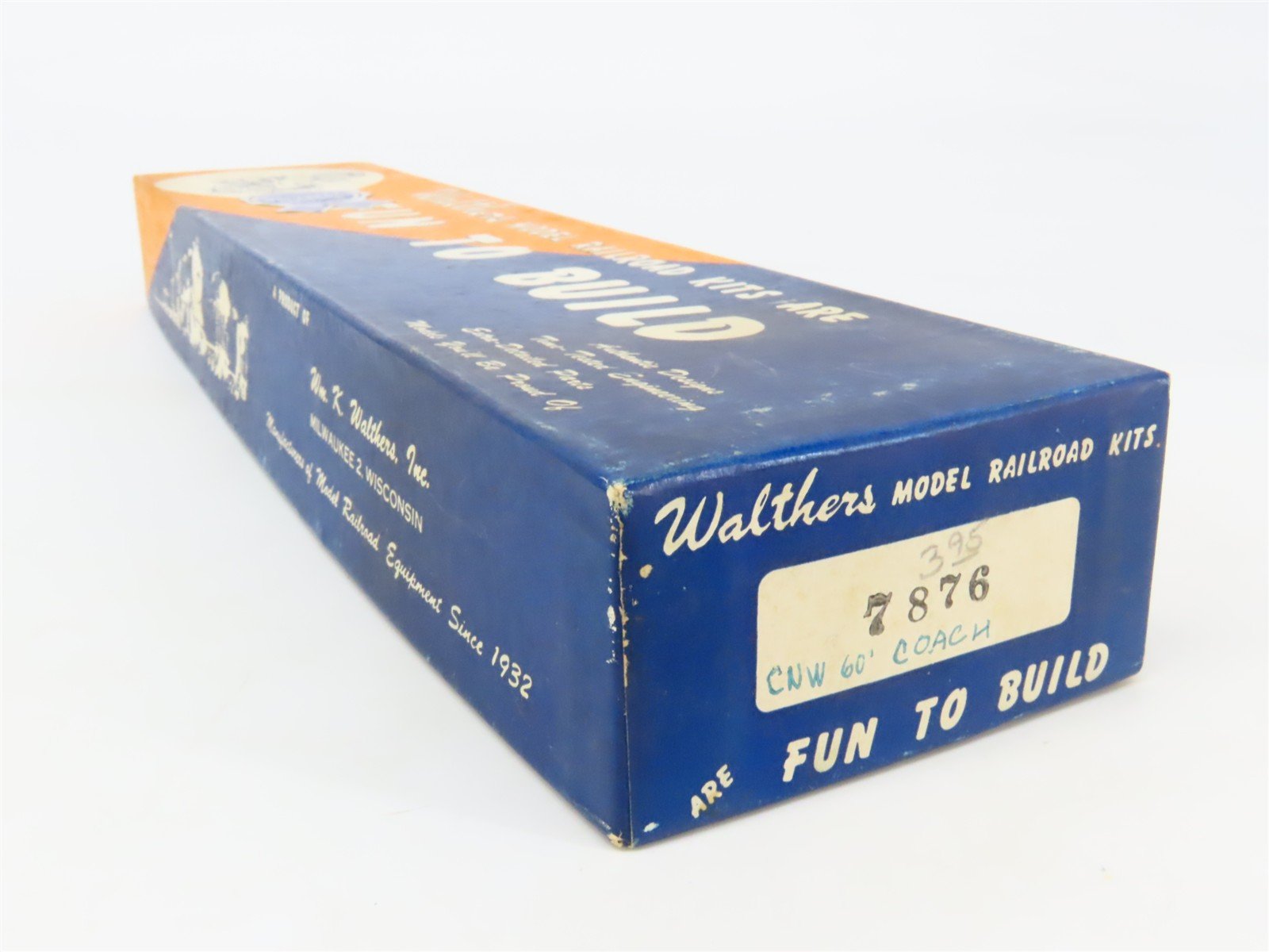 HO Scale Walthers Kit #7876 Undecorated 60' Coach Passenger Car
