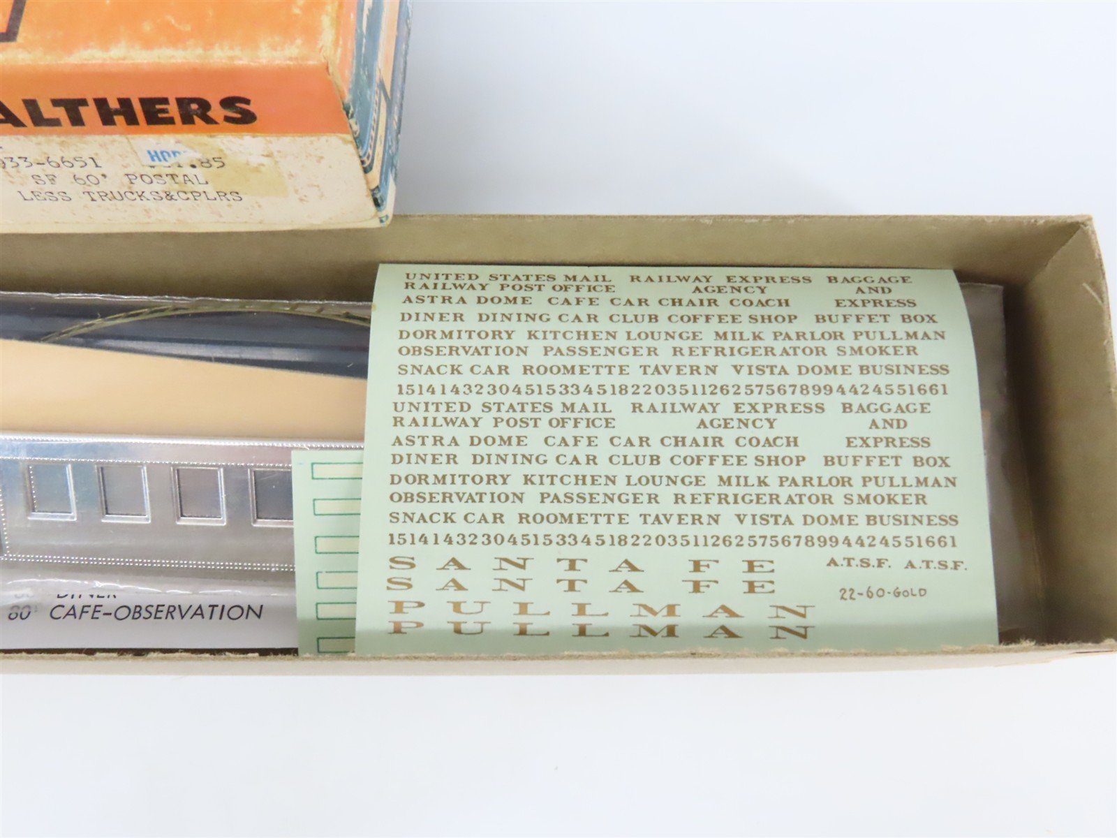 HO Scale Walthers Kit #933-6651 Undecorated ATSF 60' RPO Passenger Car