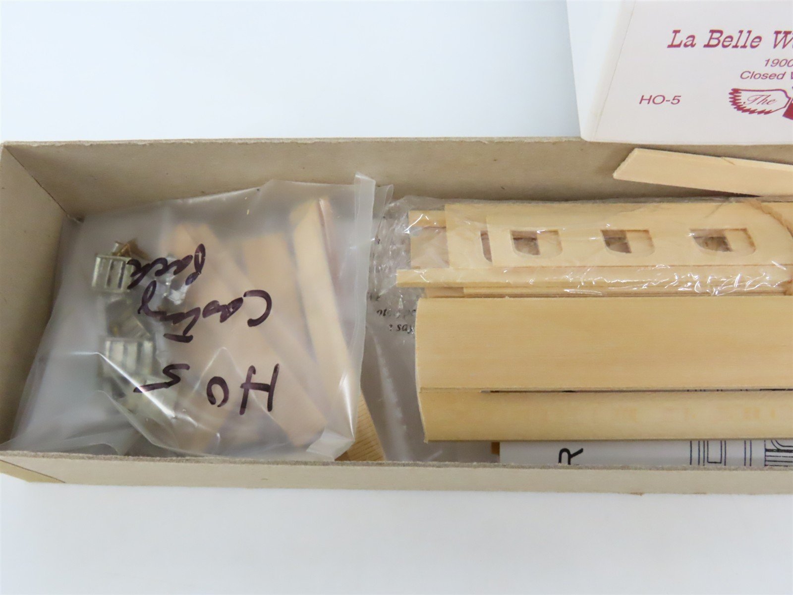HO LaBelle Craftsman Kit HO-5 Undecorated 1900 Closed Vestibule Parlor Passenger