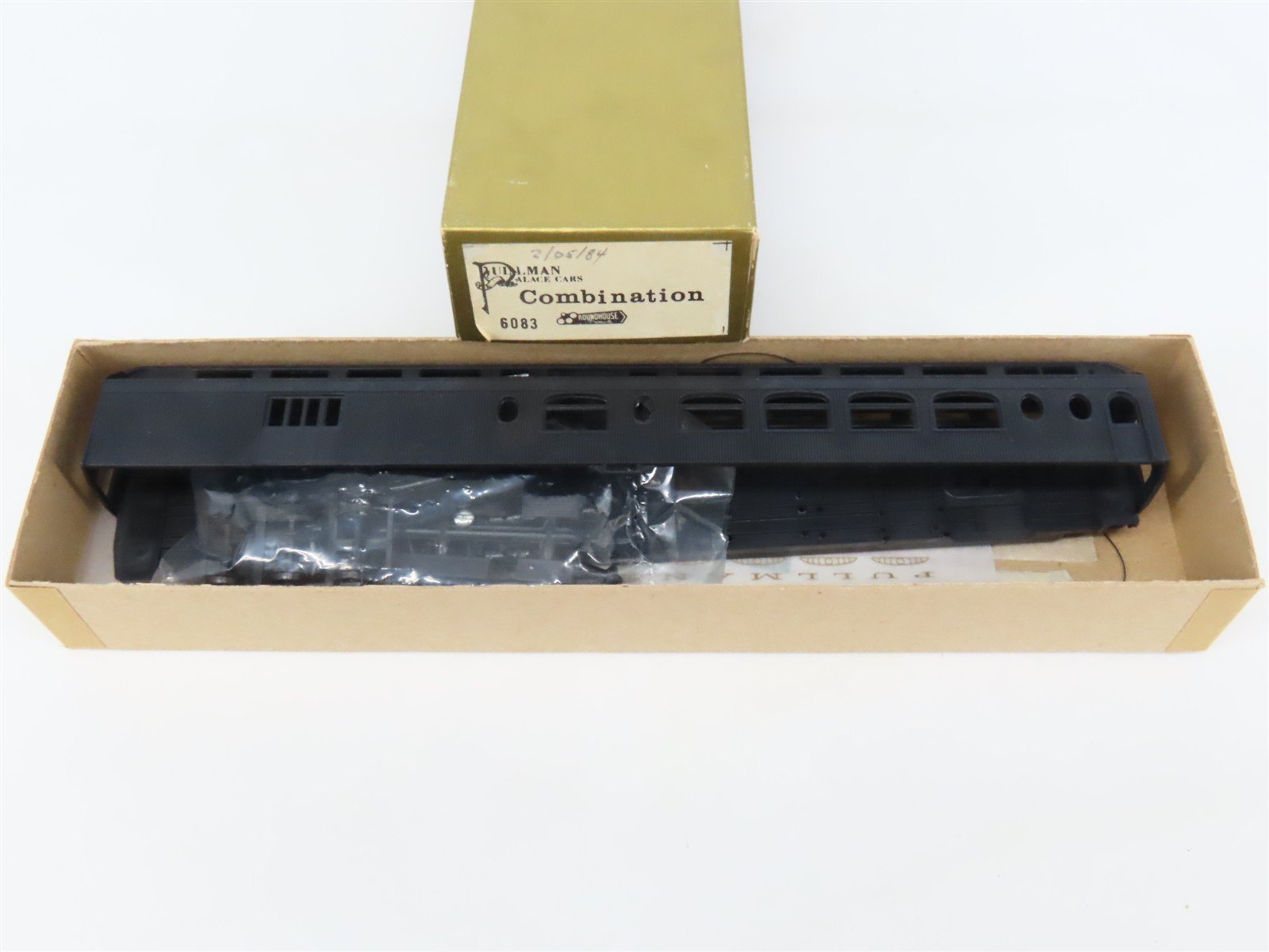 HO Scale Roundhouse Pullman Palace Kit #6083 Undecorated Combine Passenger Car