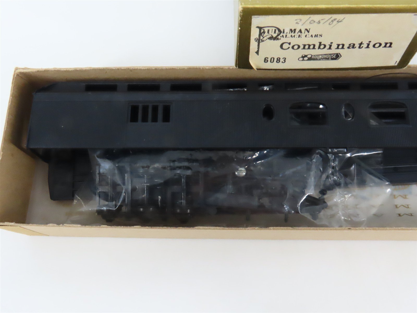 HO Scale Roundhouse Pullman Palace Kit #6083 Undecorated Combine Passenger Car