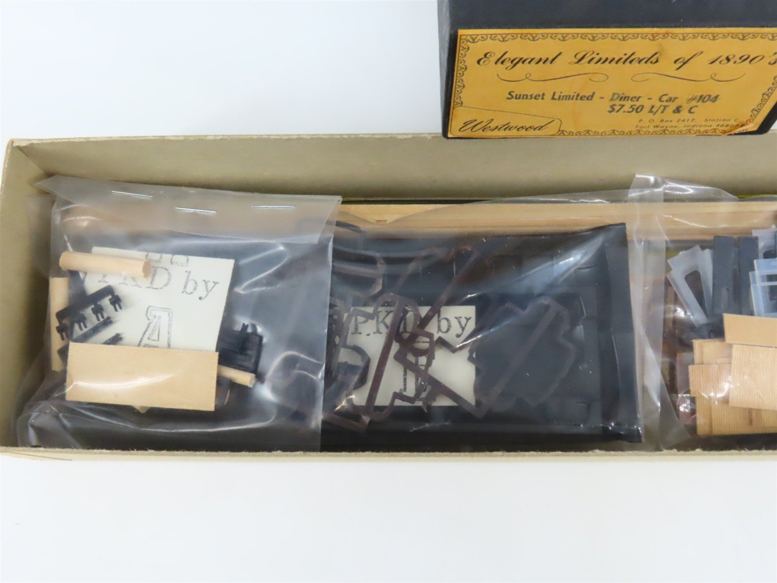 HO Scale Westwood Craftsman Kit #104 Undecorated Sunset Limited Diner Passenger
