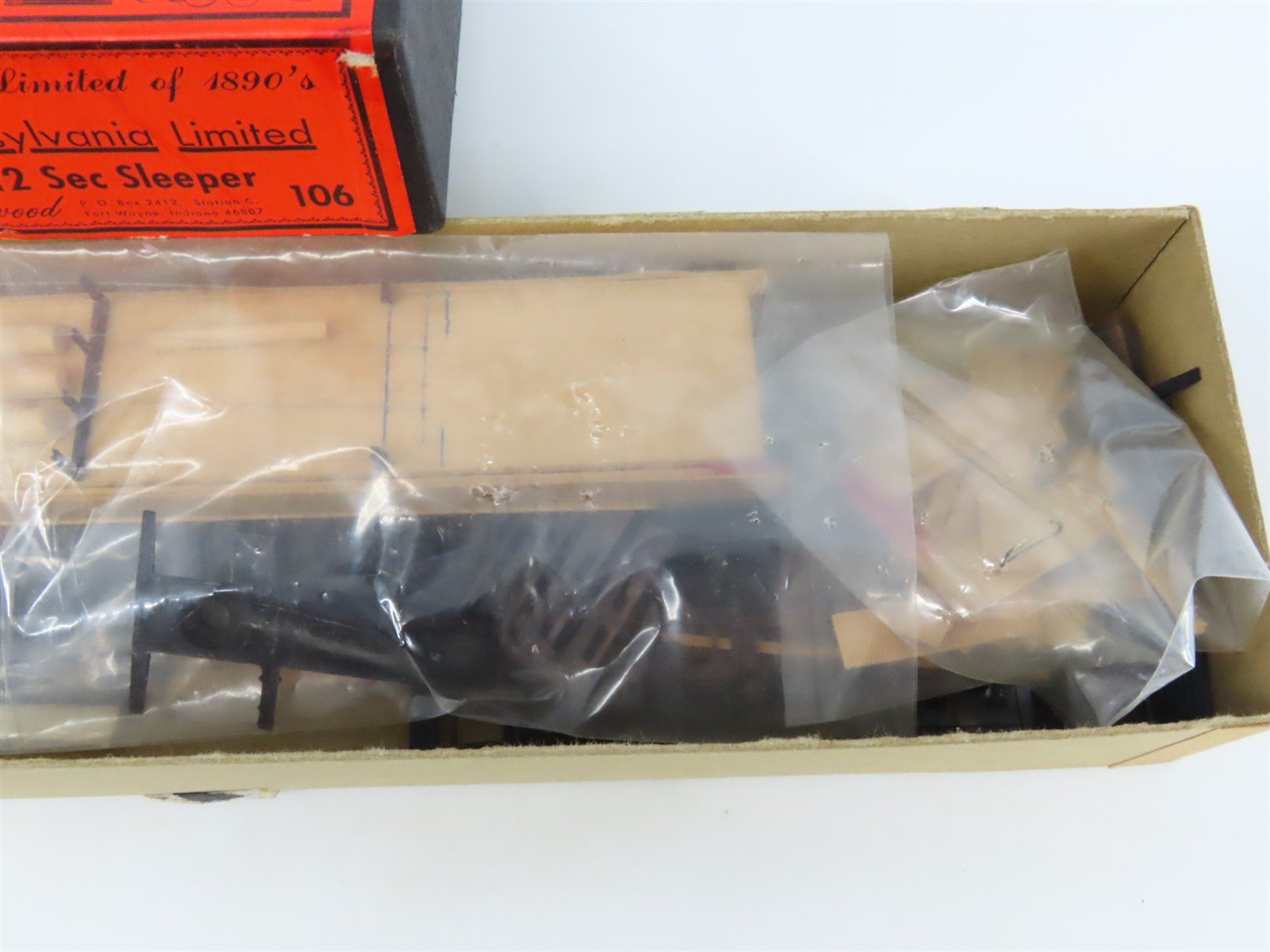 HO Westwood Craftsman Kit 106 Undecorated Pennsylvania Limited Sleeper Passenger