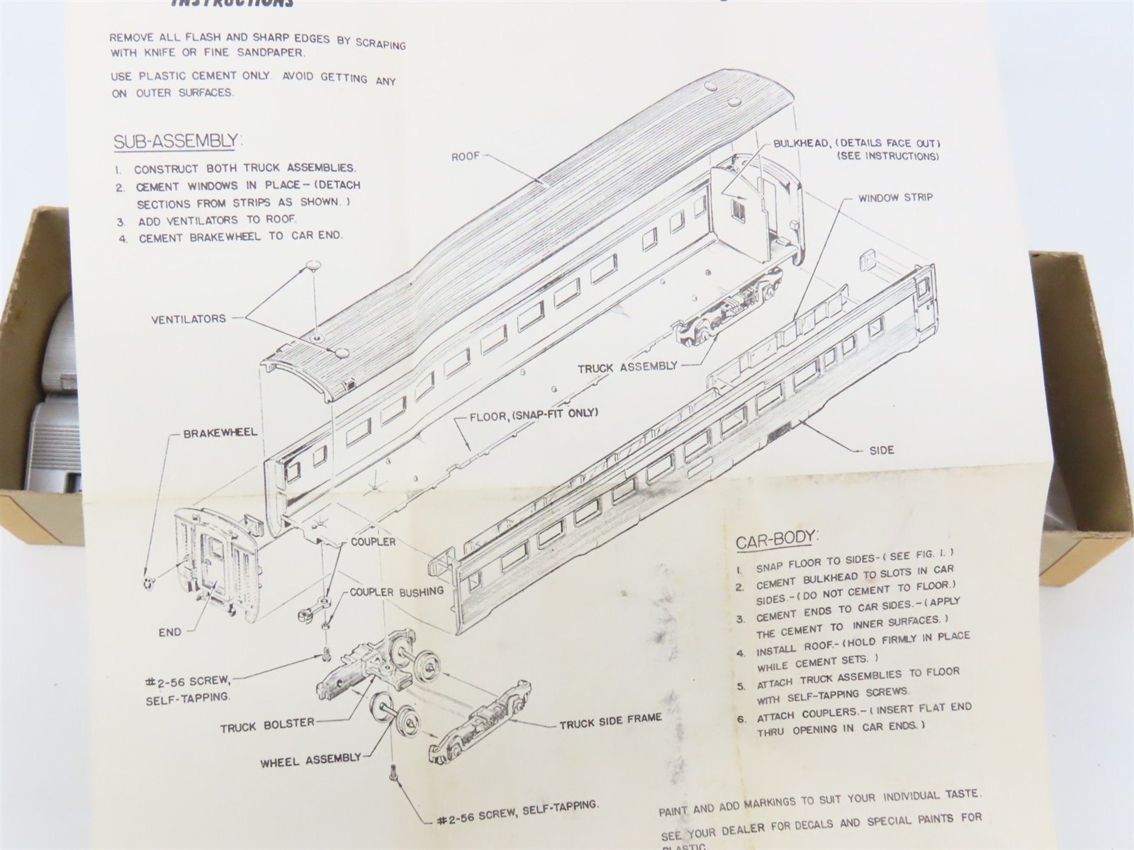 HO Scale Globe Models Kit #AK-33:198 ATSF Santa Fe Coach Passenger Car #3150