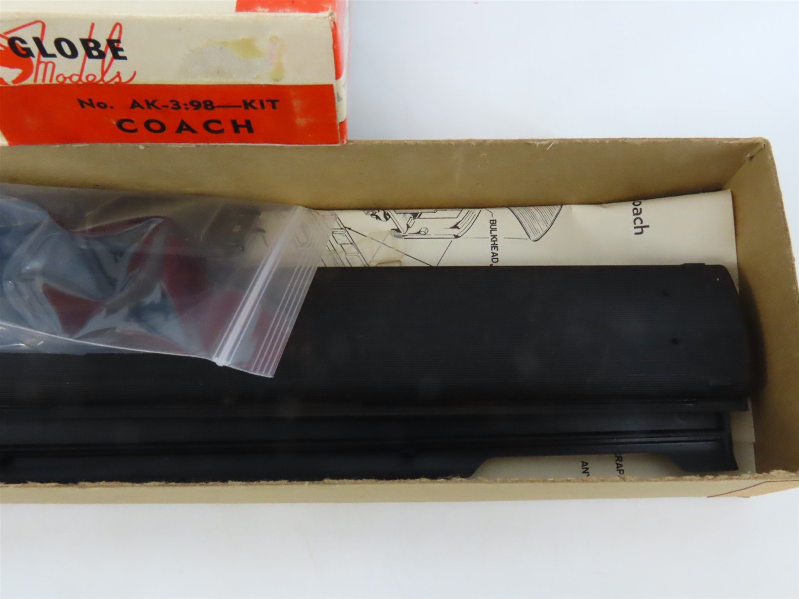 HO Scale Globe Models Kit #AK-3:98 Undecorated Coach Passenger Car