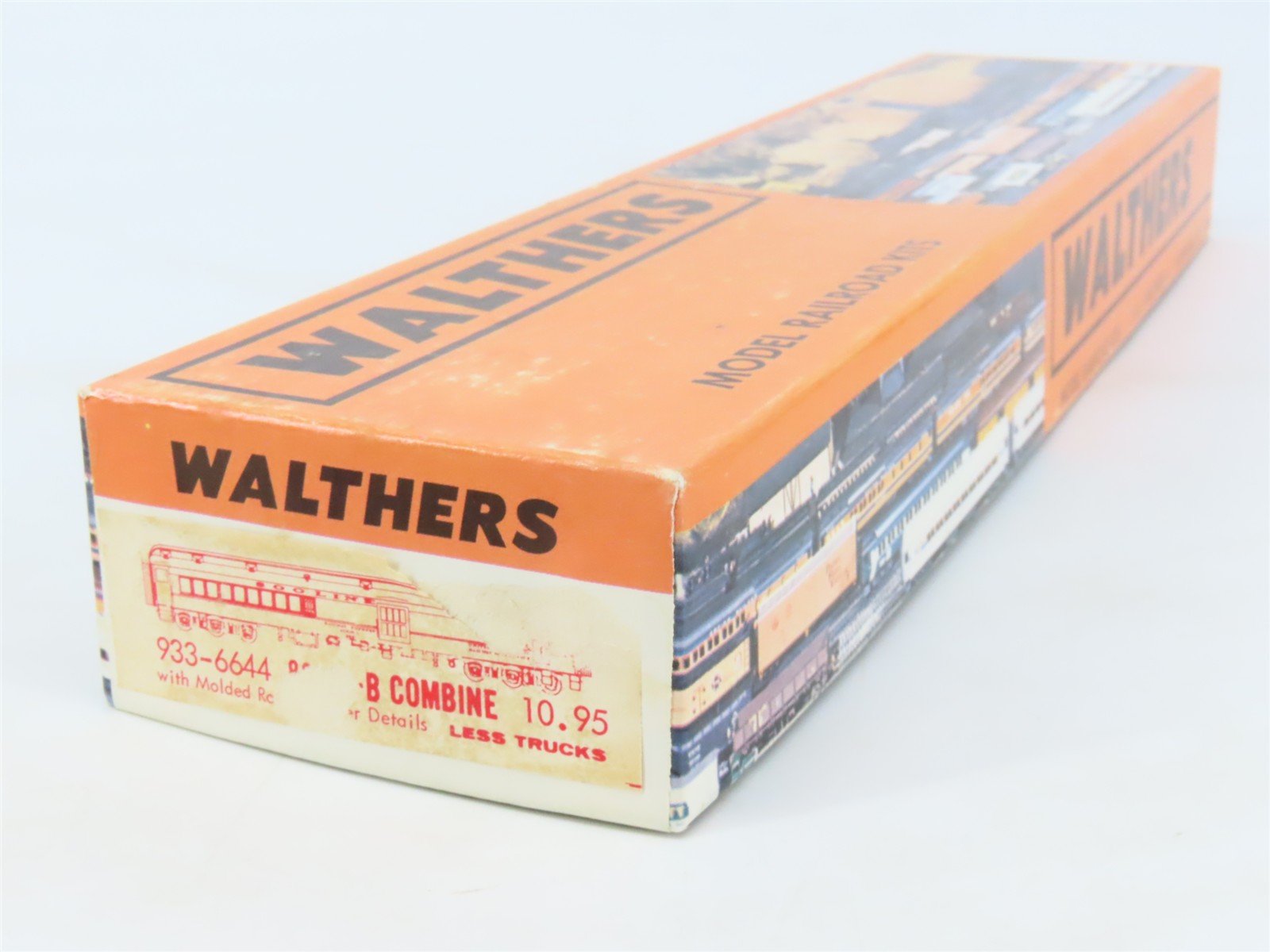 HO Scale Walthers 933-6644 Undecorated 80' Combine Passenger Car
