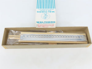 HO Scale Walthers Kit #7880 Undecorated 75' Single Window Coach Passenger Car