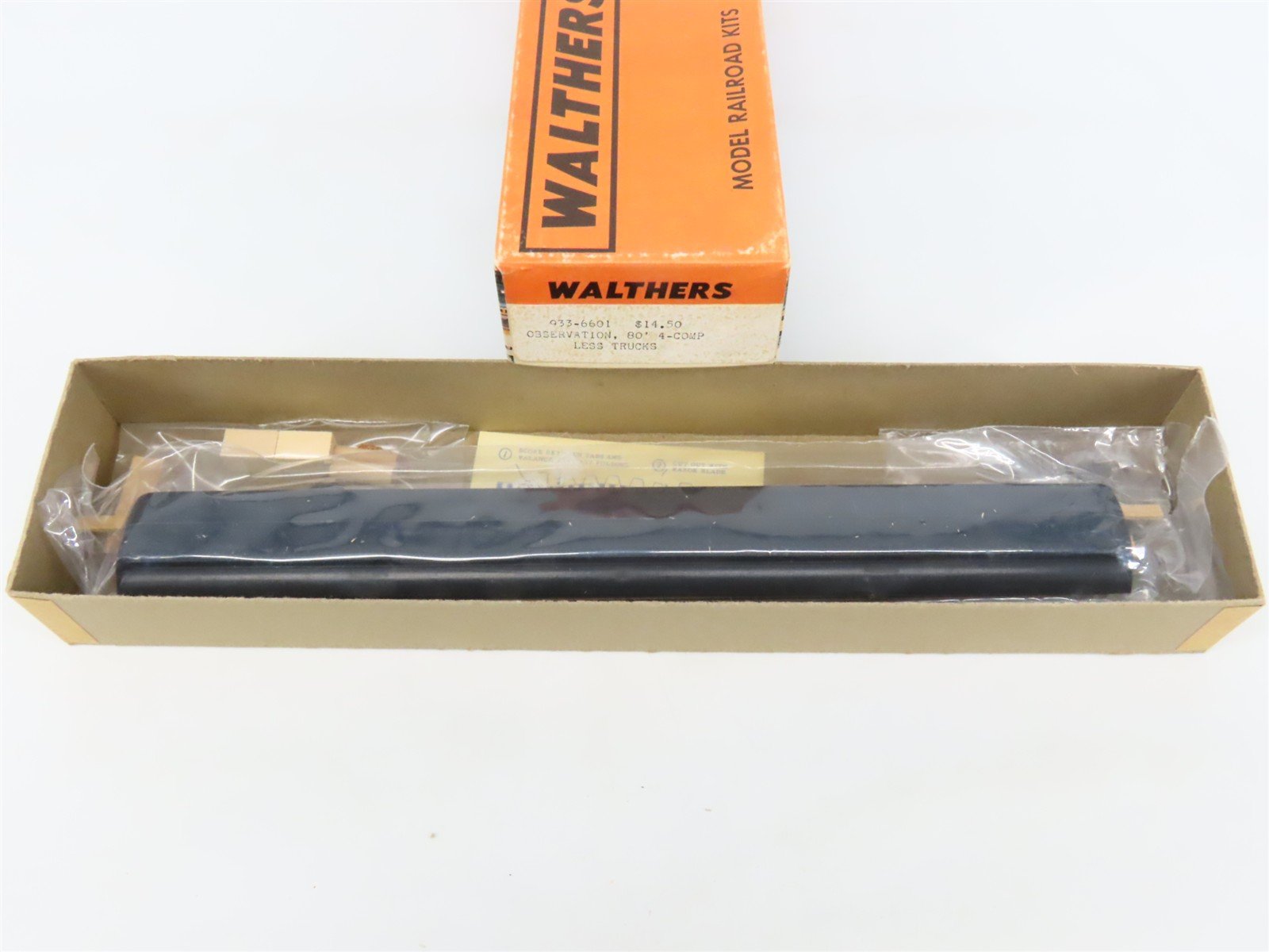 HO Scale Walthers Kit #933-6601 Undecorated 80' Observation Passenger Car