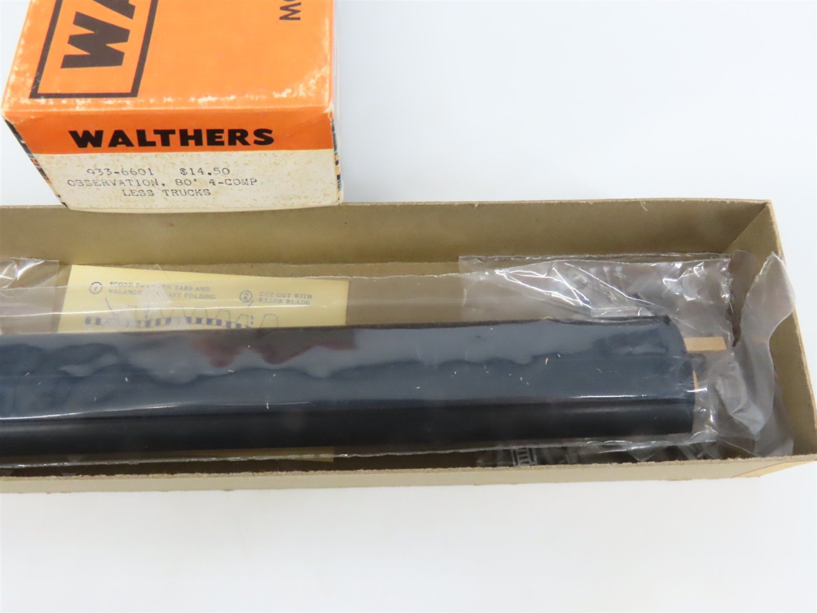HO Scale Walthers Kit #933-6601 Undecorated 80' Observation Passenger Car
