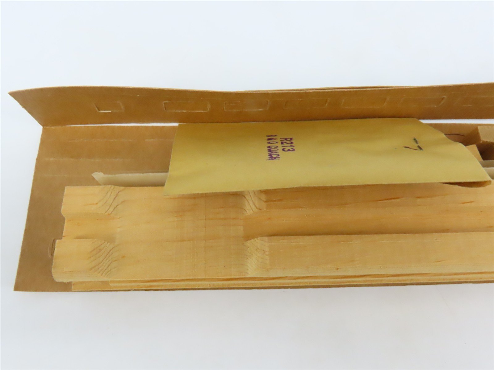 HO Scale StromBecKer Kit #R213 B&O Baltimore & Ohio Coach Passenger Car 