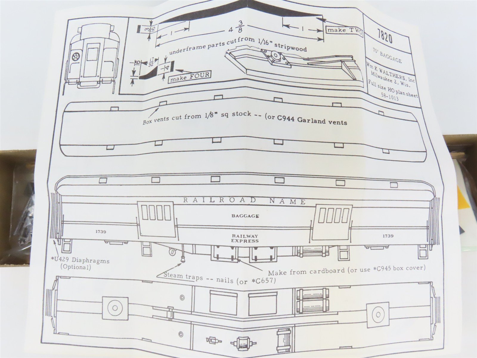 HO Scale Walthers Kit #6620 Undecorated 70' Baggage Passenger Car
