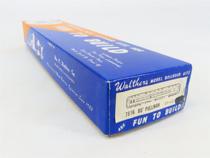HO Scale Walthers Kit #7816 Undecorated 80' Pullman 10-1-2 Sleeper Passenger Car