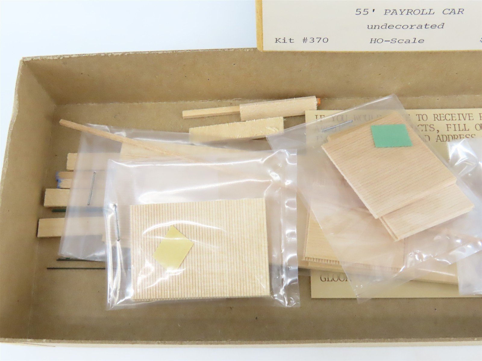 HO Scale Gloor-Craft Craftsman Kit #370 Undecorated 55' Payroll Passenger Car