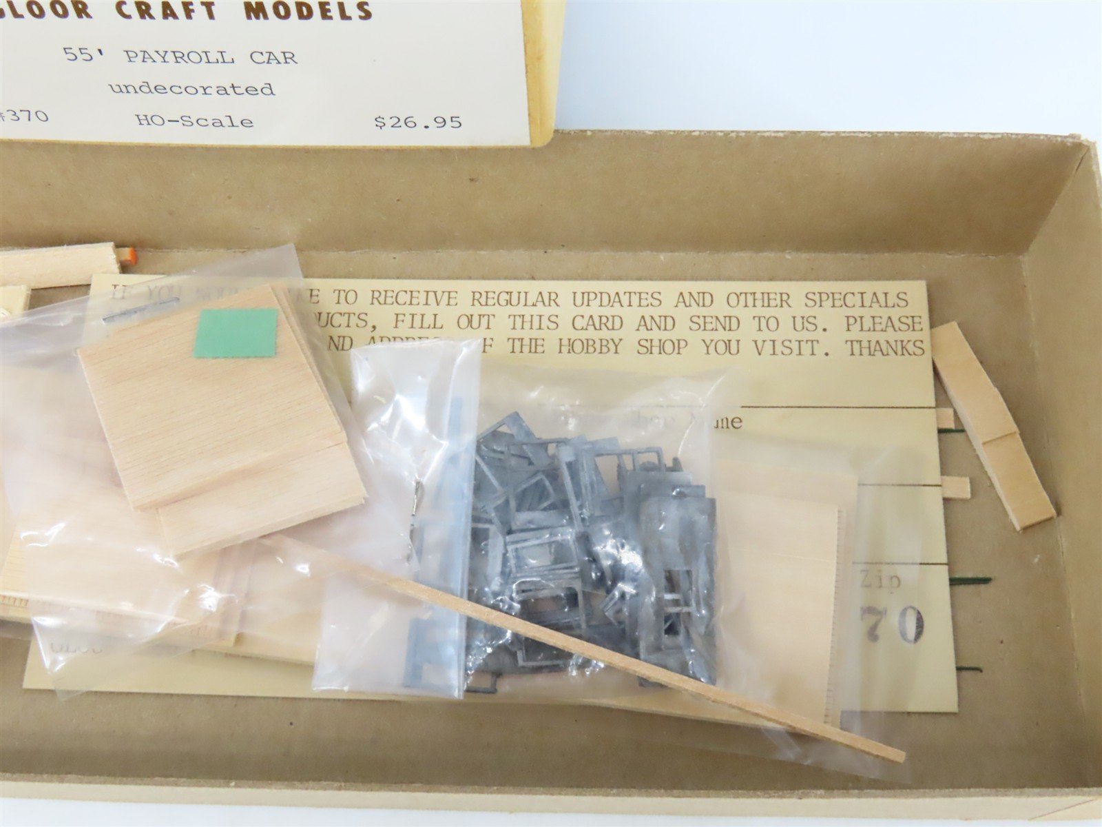 HO Scale Gloor-Craft Craftsman Kit #370 Undecorated 55' Payroll Passenger Car