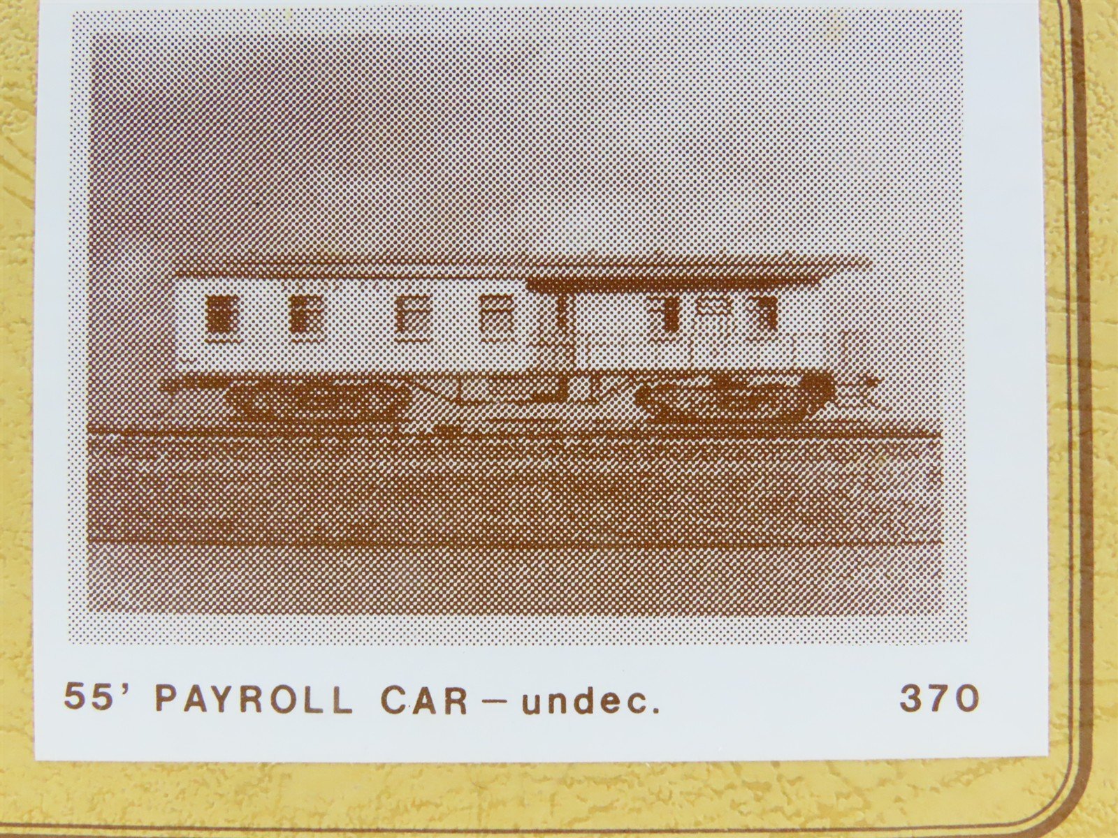 HO Scale Gloor-Craft Craftsman Kit #370 Undecorated 55' Payroll Passenger Car