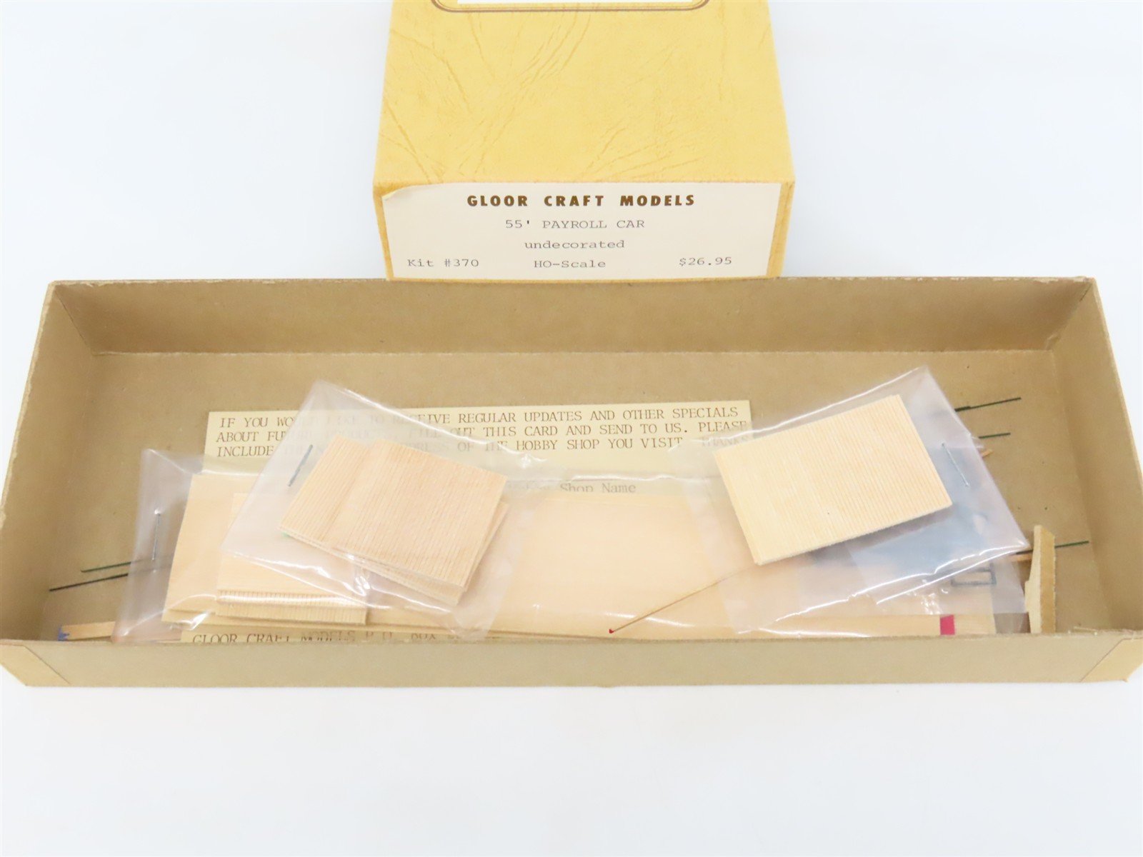 HO Scale Gloor-Craft Craftsman Kit #370 Undecorated 55' Payroll Passenger Car