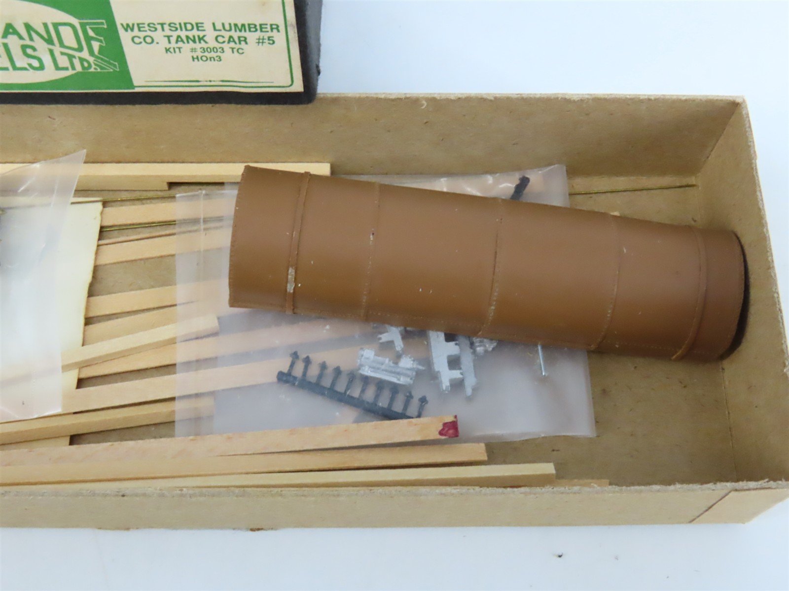 HOn3 Rio Grande Craftsman Kit #3003-TC Undecorated Westside Lumber Tank Car #5