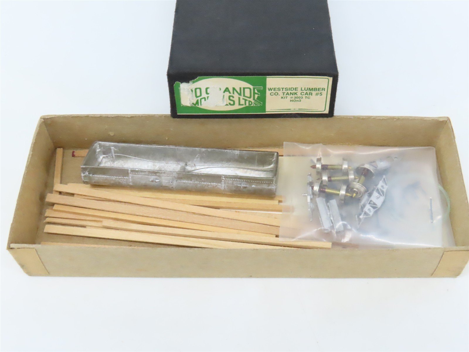 HOn3 Rio Grande Craftsman Kit #3003-TC Undecorated Westside Lumber Tank Car #5