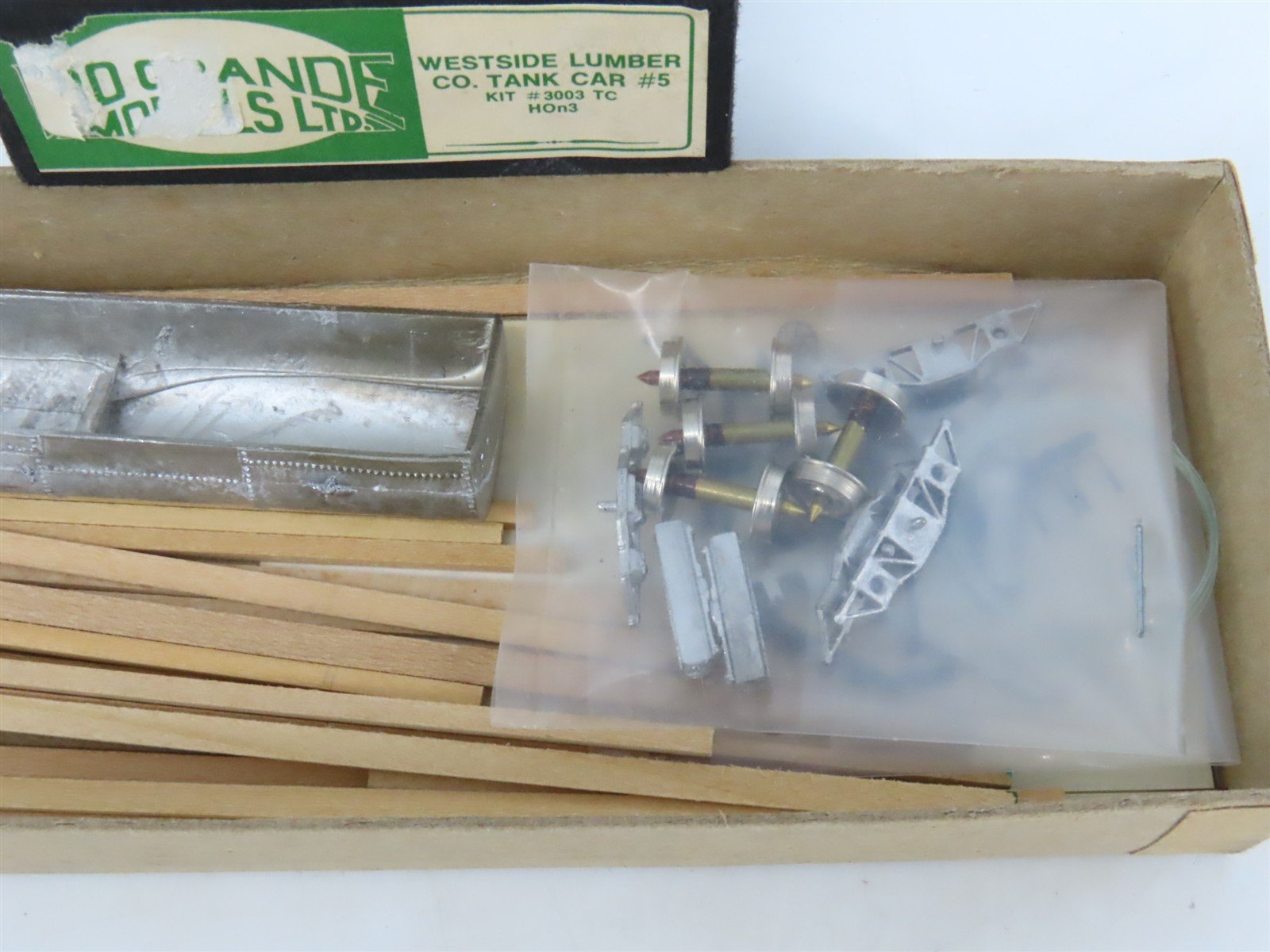 HOn3 Rio Grande Craftsman Kit #3003-TC Undecorated Westside Lumber Tank Car #5