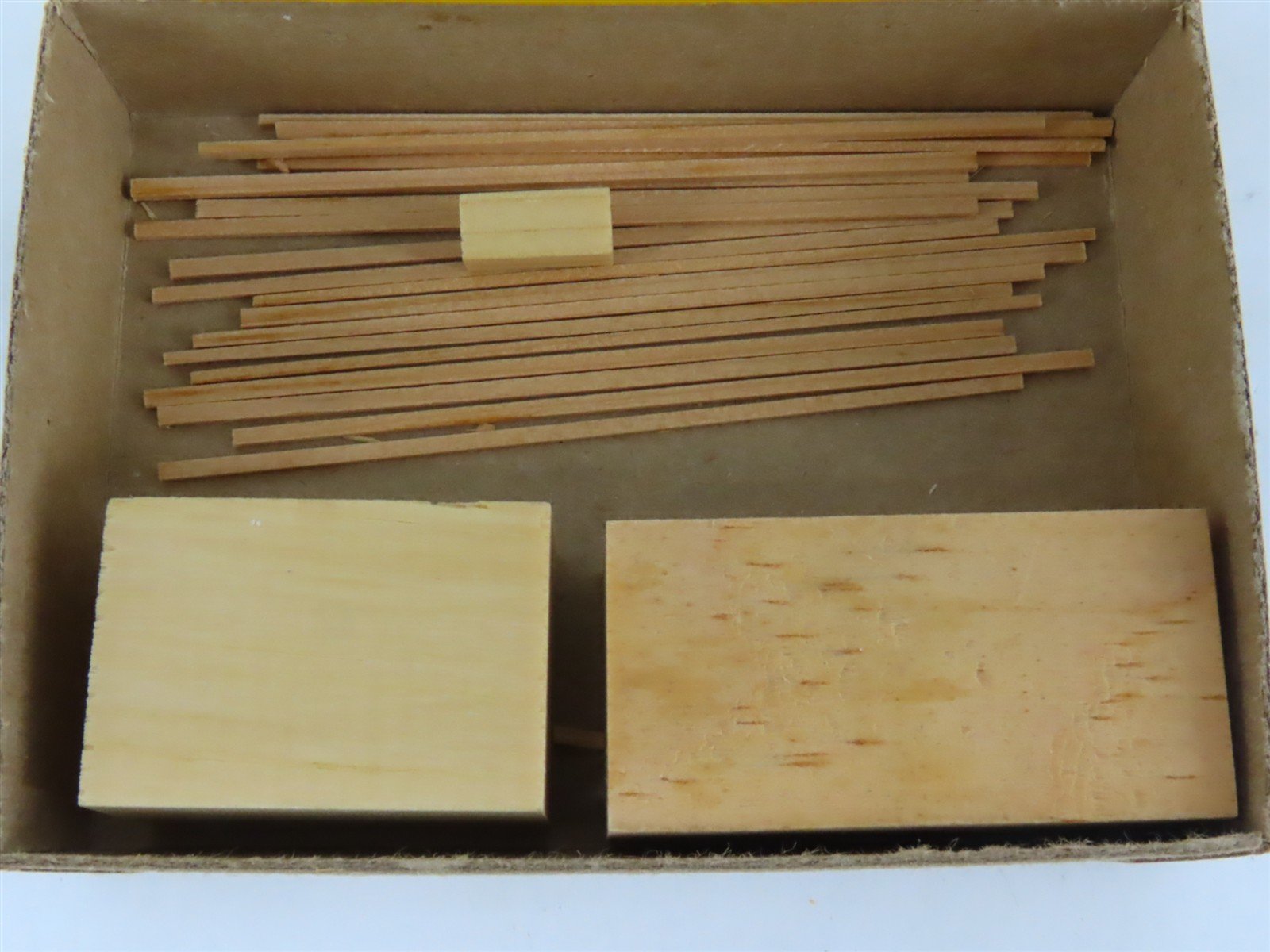 HO Scale Suydam Kit #431 Wooden Crate Freight Load for Flat Cars