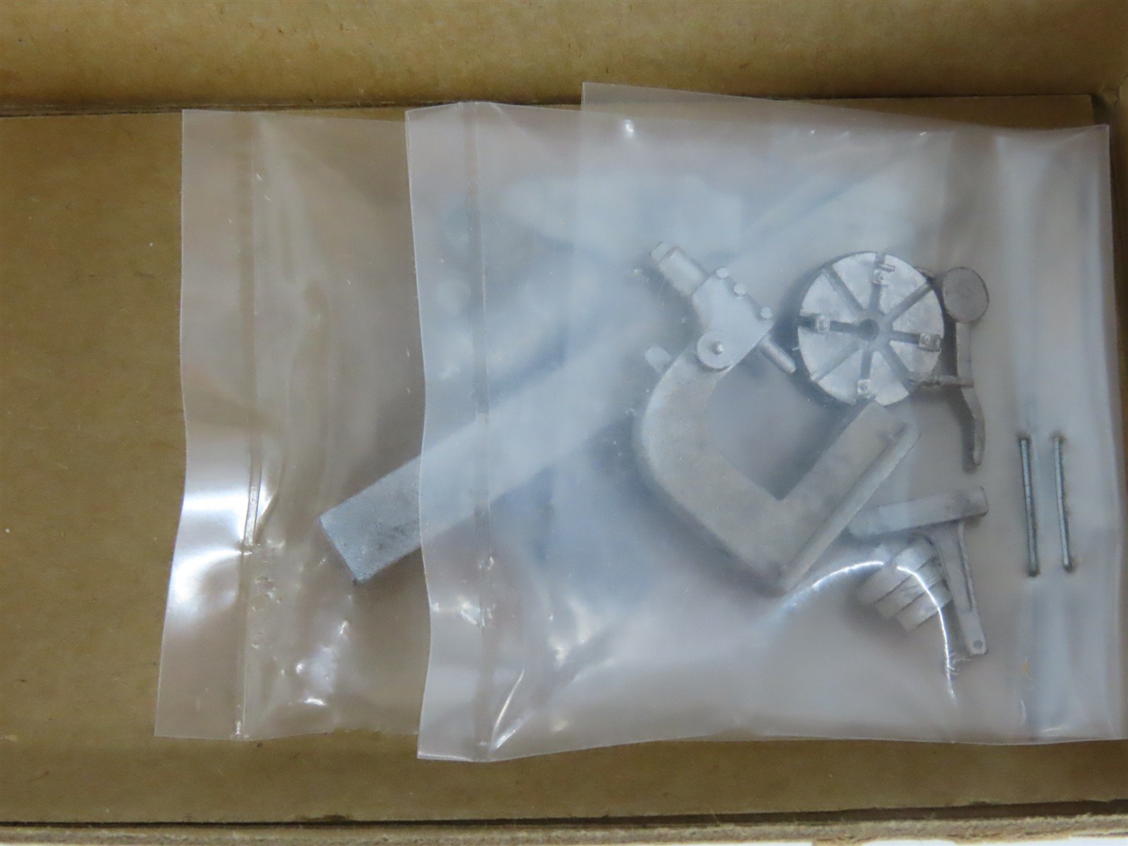 HO 1/87 Scale Rio Grande Kit Blacksmith Equipment Set #4 Wheel Borer & Press