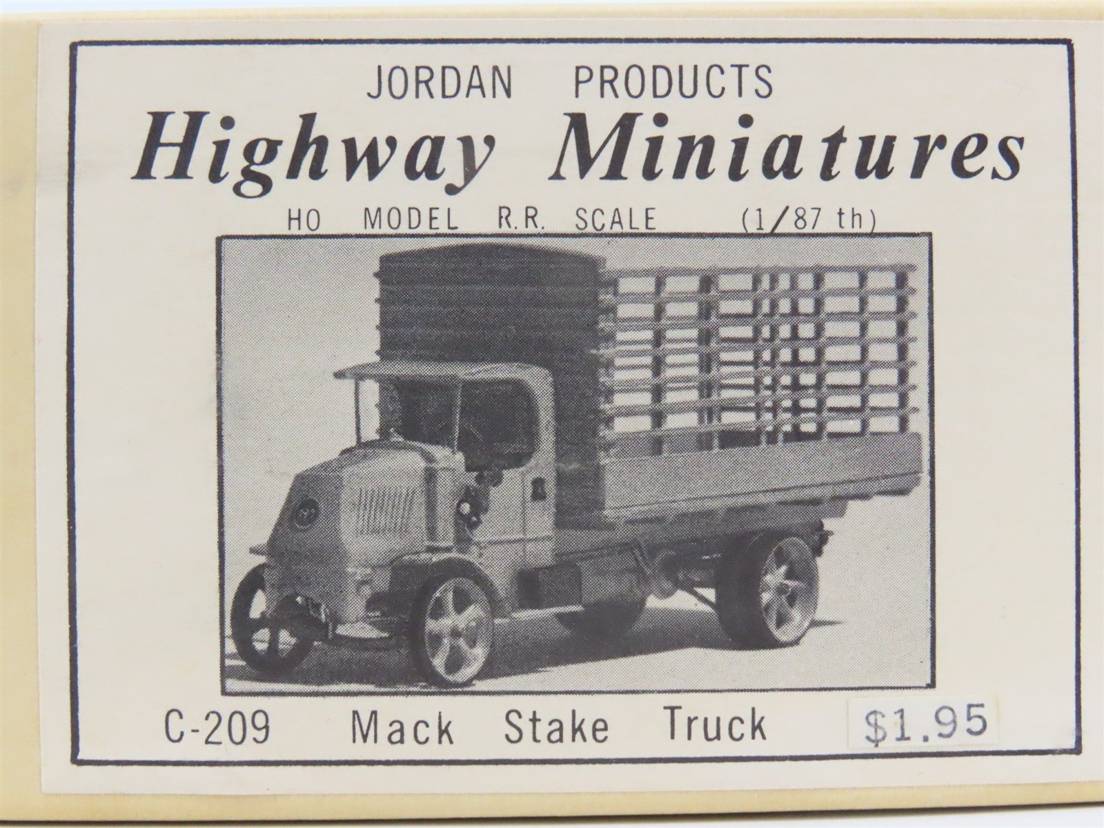 HO 1/87 Scale Jordan Highway Miniatures Kit #C-209 Mack Stake Truck