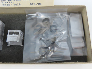 HO 1/87 Scale LeeTown Kit #432-2018 CJ Mack COE Curved-Side Dump Truck